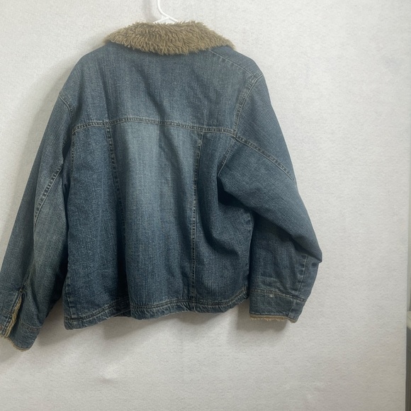 Wrangler Sherpa Lined Denim Jacket Vintage Distressed Trucker Style Medium/Large - Picture 2 of 13